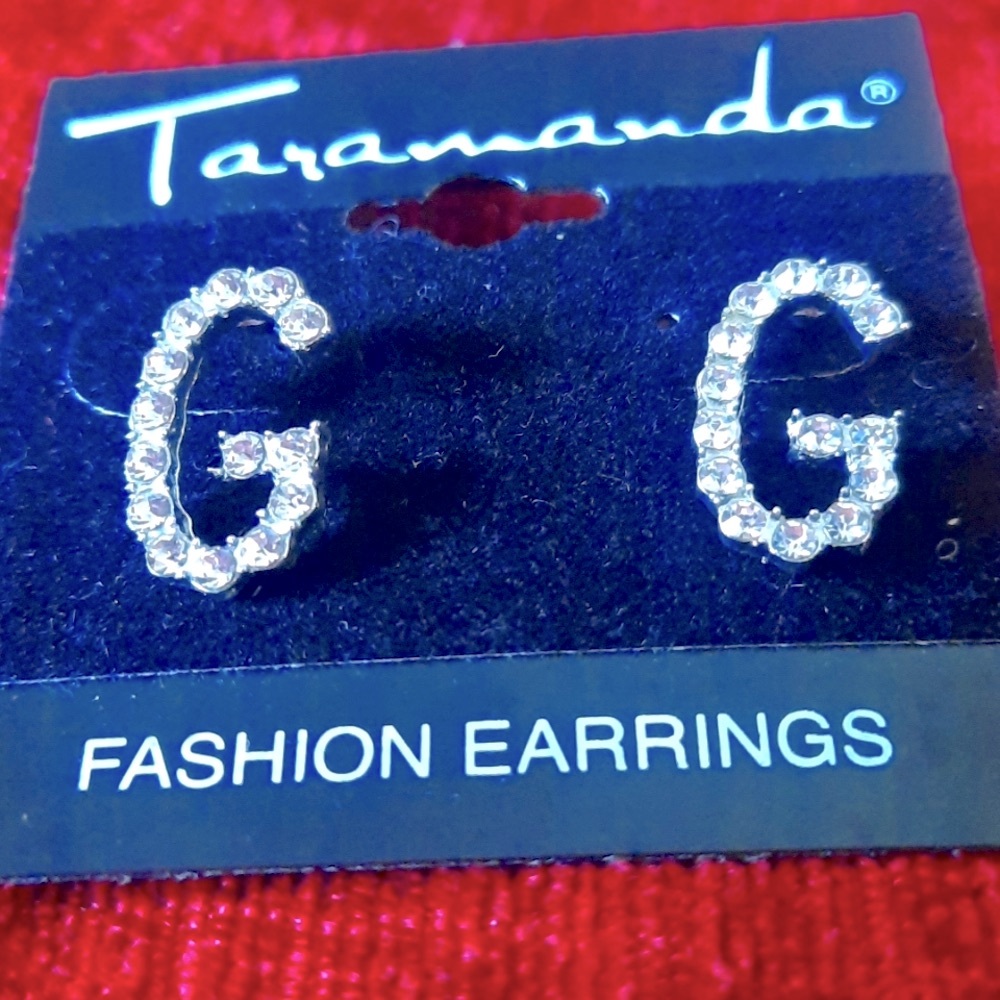 G earrings bcuz ur "Great!"